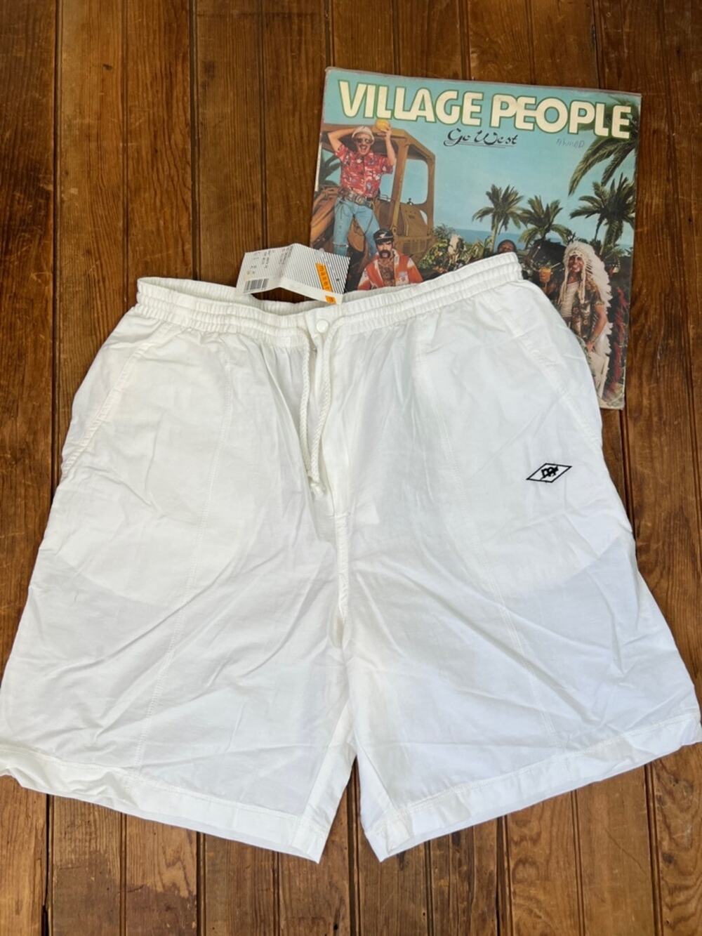 Men’s vintage 80s athletic gym shorts, cotton, high waisted white tennis new NWT